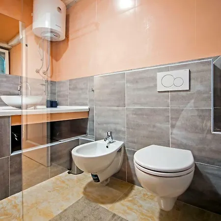 Casa Roccia Bianca *