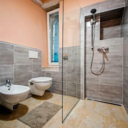 Apartment Casa Roccia Bianca