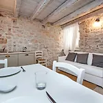 Casa Roccia Bianca Apartman *
