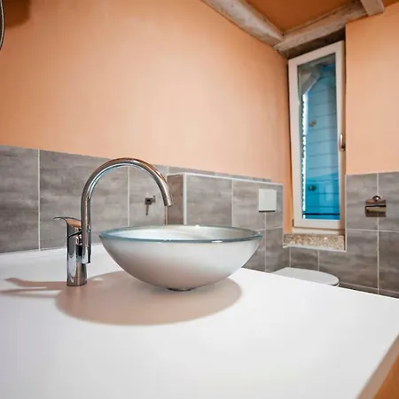 Apartament Casa Roccia Bianca *