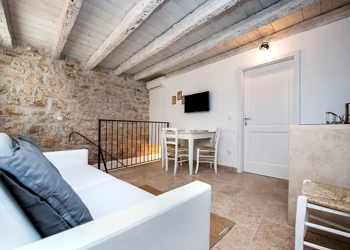 Διαμέρισμα Casa Roccia Bianca Ρόβινι