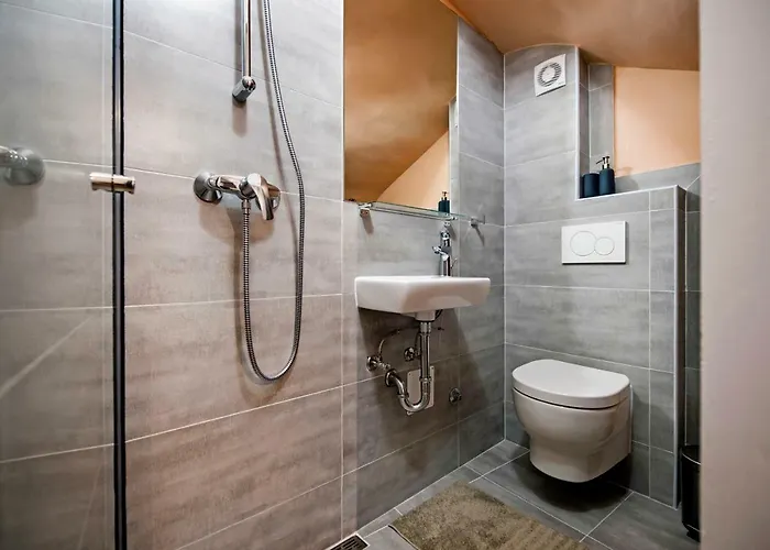 Διαμέρισμα Casa Roccia Bianca Ρόβινι