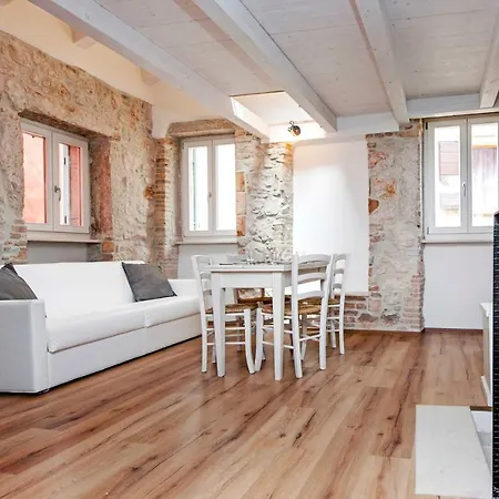 Casa Roccia Bianca
