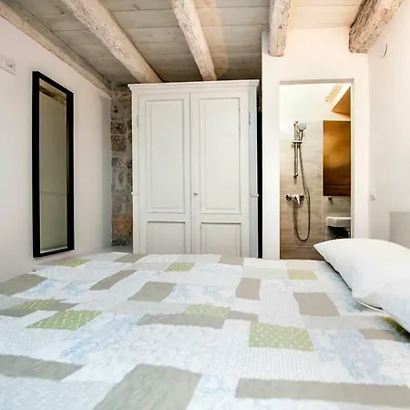 Casa Roccia Bianca Apartman *